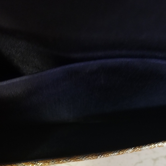 Vintage Gold and Silver Embroidered Wallet - Picture 5 of 5